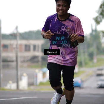 Runner Photo 8420817