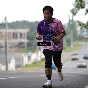 Runner Photo 8420820