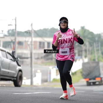 Runner Photo 8420850