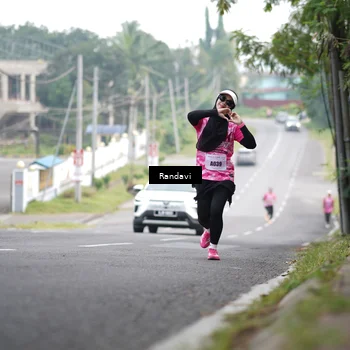 Runner Photo 8420893