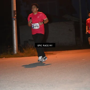 Runner Photo 8420942