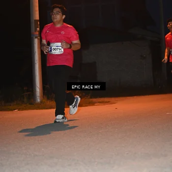 Runner Photo 8420945