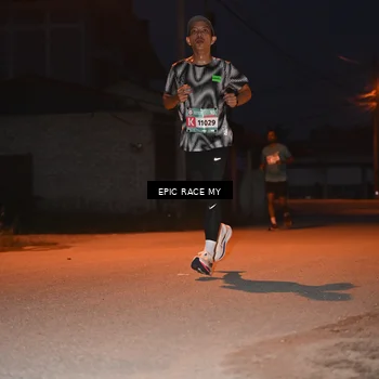 Runner Photo 8420966
