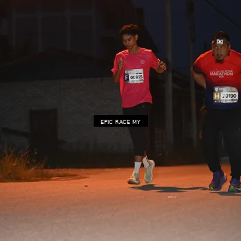 Runner Photo 8420983