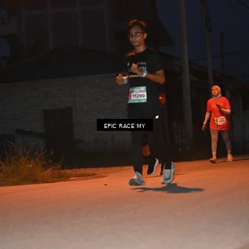 Runner Photo 8420990