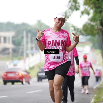 Runner Photo 8421008