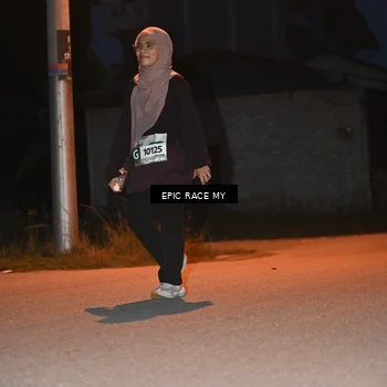 Runner Photo 8421012