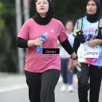 Runner Photo 8421013