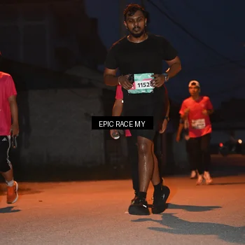 Runner Photo 8421020