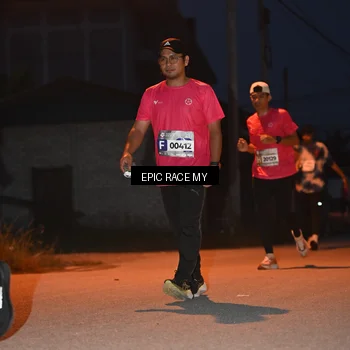Runner Photo 8421029