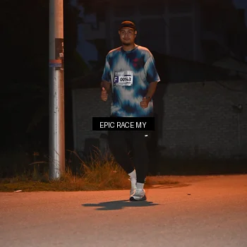 Runner Photo 8421038