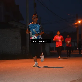 Runner Photo 8421042