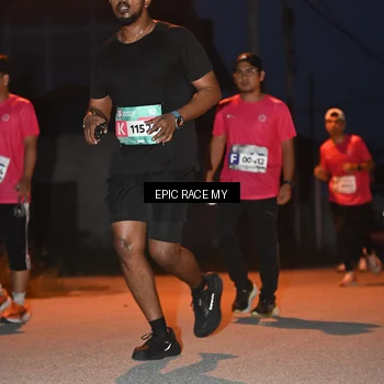 Runner Photo 8421062