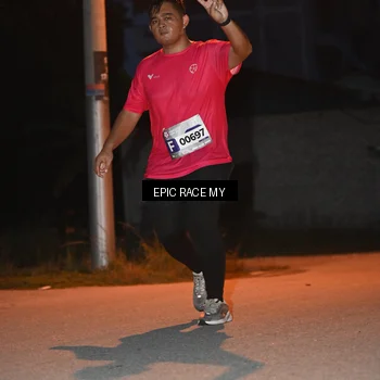 Runner Photo 8421076