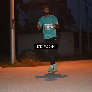 Runner Photo 8421102