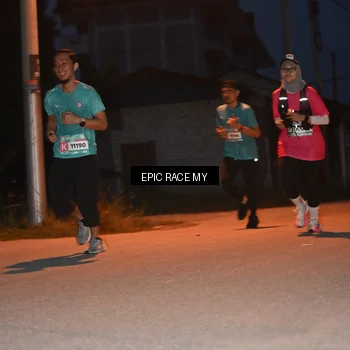 Runner Photo 8421108
