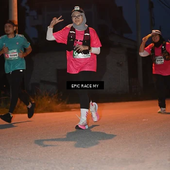 Runner Photo 8421116