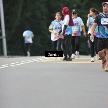 Runner Photo 8421140