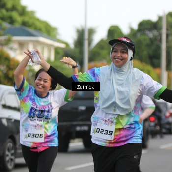 Runner Photo 8421158