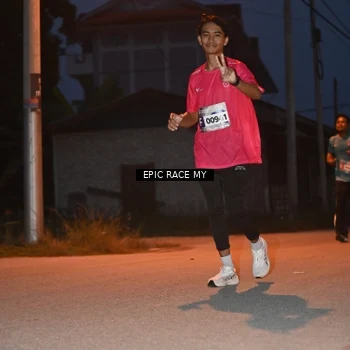Runner Photo 8421202