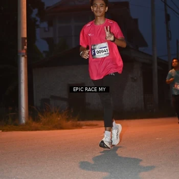 Runner Photo 8421203