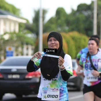 Runner Photo 8421204