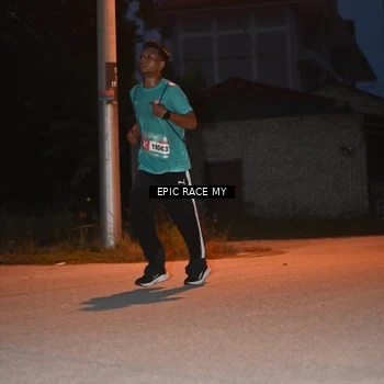 Runner Photo 8421206