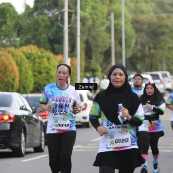 Runner Photo 8421207