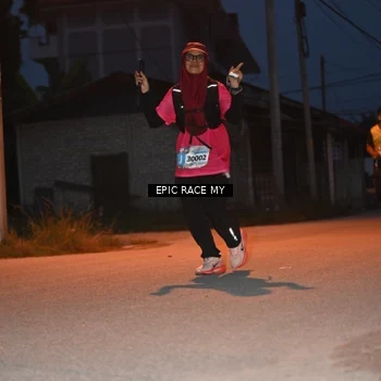 Runner Photo 8421212