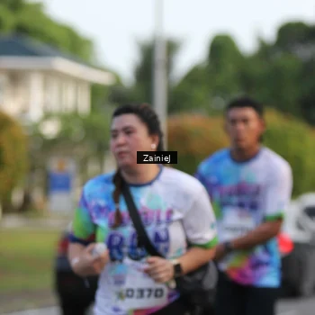 Runner Photo 8421215