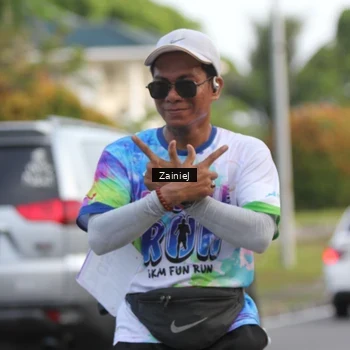 Runner Photo 8421241