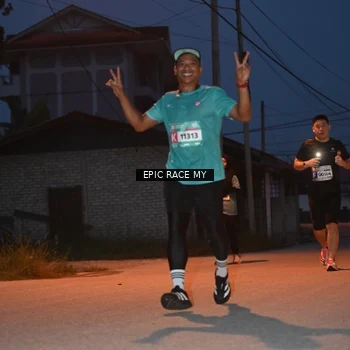 Runner Photo 8421281