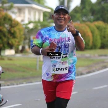 Runner Photo 8421284