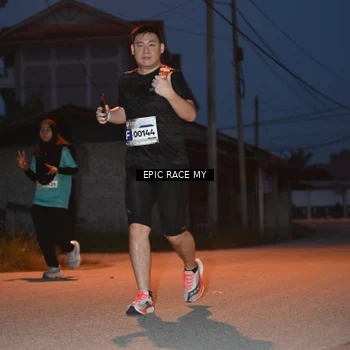 Runner Photo 8421288