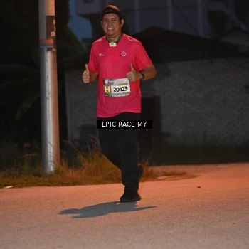 Runner Photo 8421305