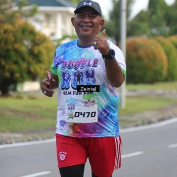 Runner Photo 8421306