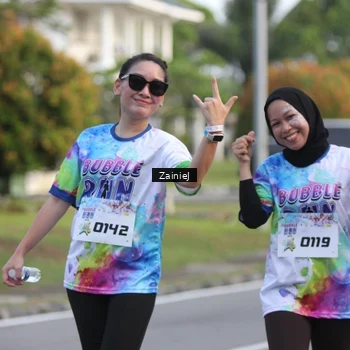 Runner Photo 8421311