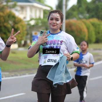 Runner Photo 8421354