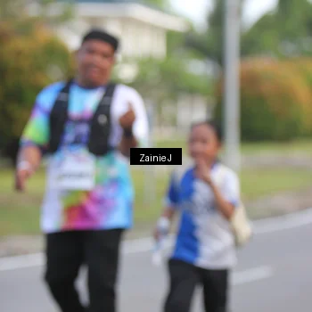 Runner Photo 8421359