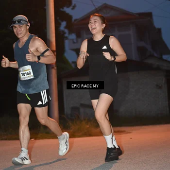 Runner Photo 8421372