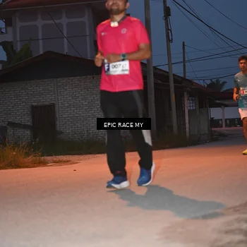 Runner Photo 8421383