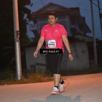 Runner Photo 8421384
