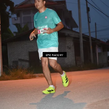 Runner Photo 8421394