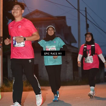 Runner Photo 8421417