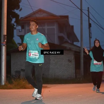 Runner Photo 8421427