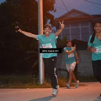 Runner Photo 8421428