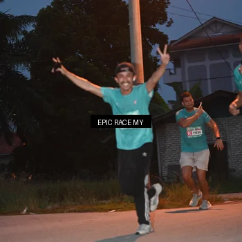 Runner Photo 8421452