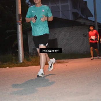 Runner Photo 8421481