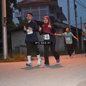 Runner Photo 8421538