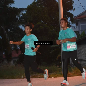 Runner Photo 8421549